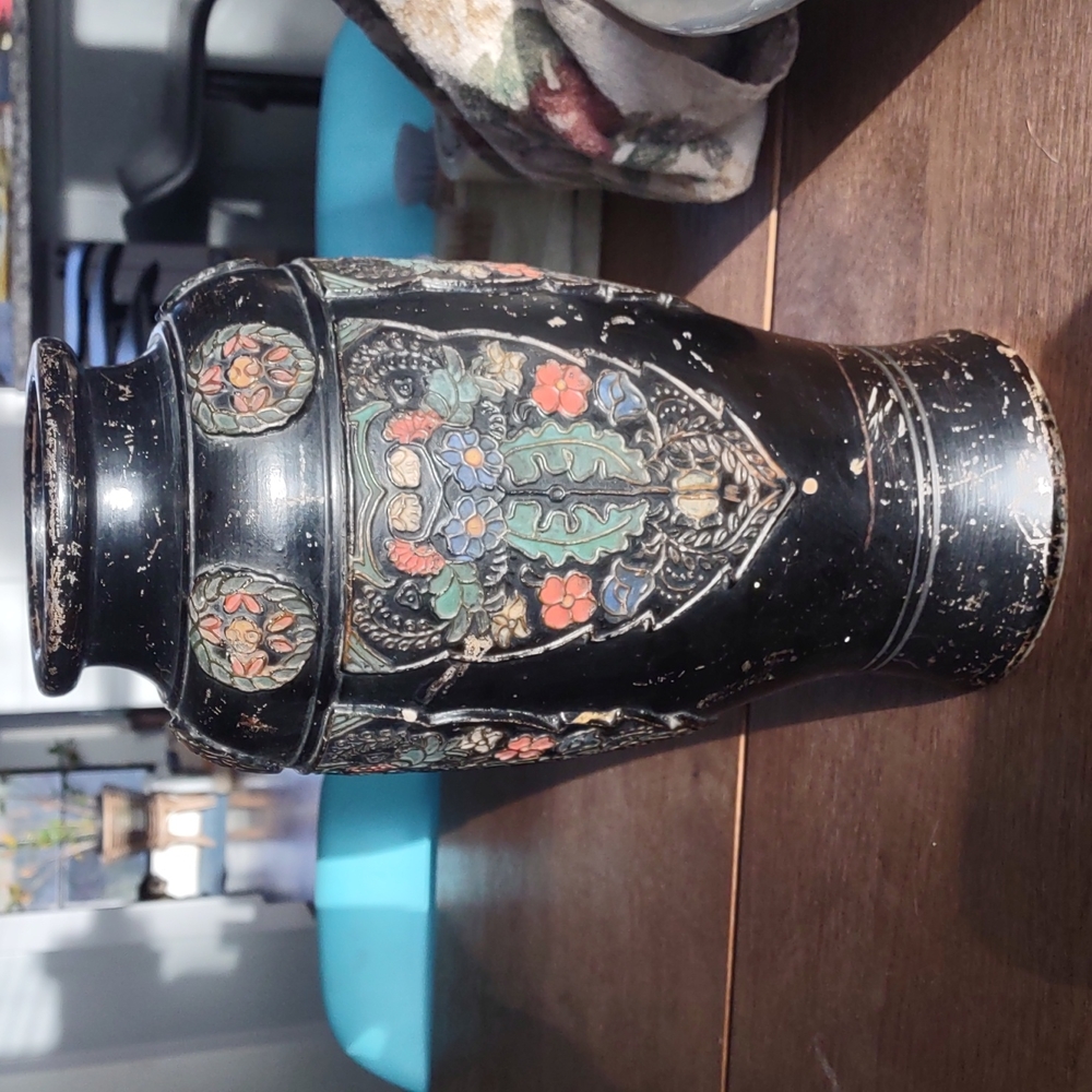 Antique Tokanabe Vase Rare Raised Reliefs